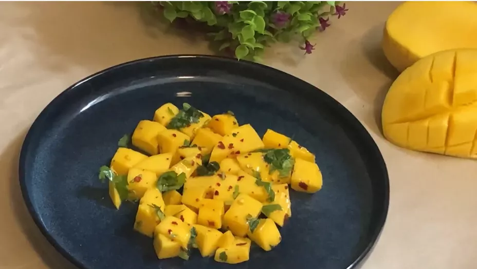 Mango in Salad 4 Ways